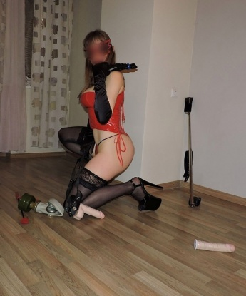 Я создаю атмосферу комфорта и удовольствия, где каждый ваш каприз и фантазия станут реальностью. Мои услуги нацелены на полное удовлетворение мужского вкуса и воплотят все ваши желания. Роскошные фото в профиле лишь подчеркивают мою красоту и страсть, которыми я горжусь. Позвольте мне порадовать вас ублажительными массажами, фееричными вечеринками и головокружительными экспериментами. Буду рада показать вам, что означает истинная любовь и наслаждение. Встречи проходят в Москве, где я живу. Оставьте вашему воображению волю и откройтесь для новых эмоций со мной. 9827, 27 лет